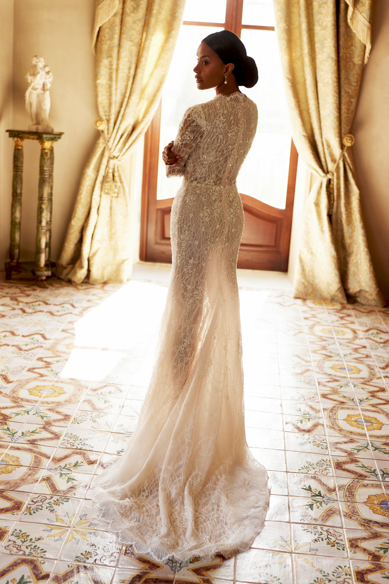 alicia dress in ivory l'academie Cap Sleeve Lace Midi Dress In Ivory Nude