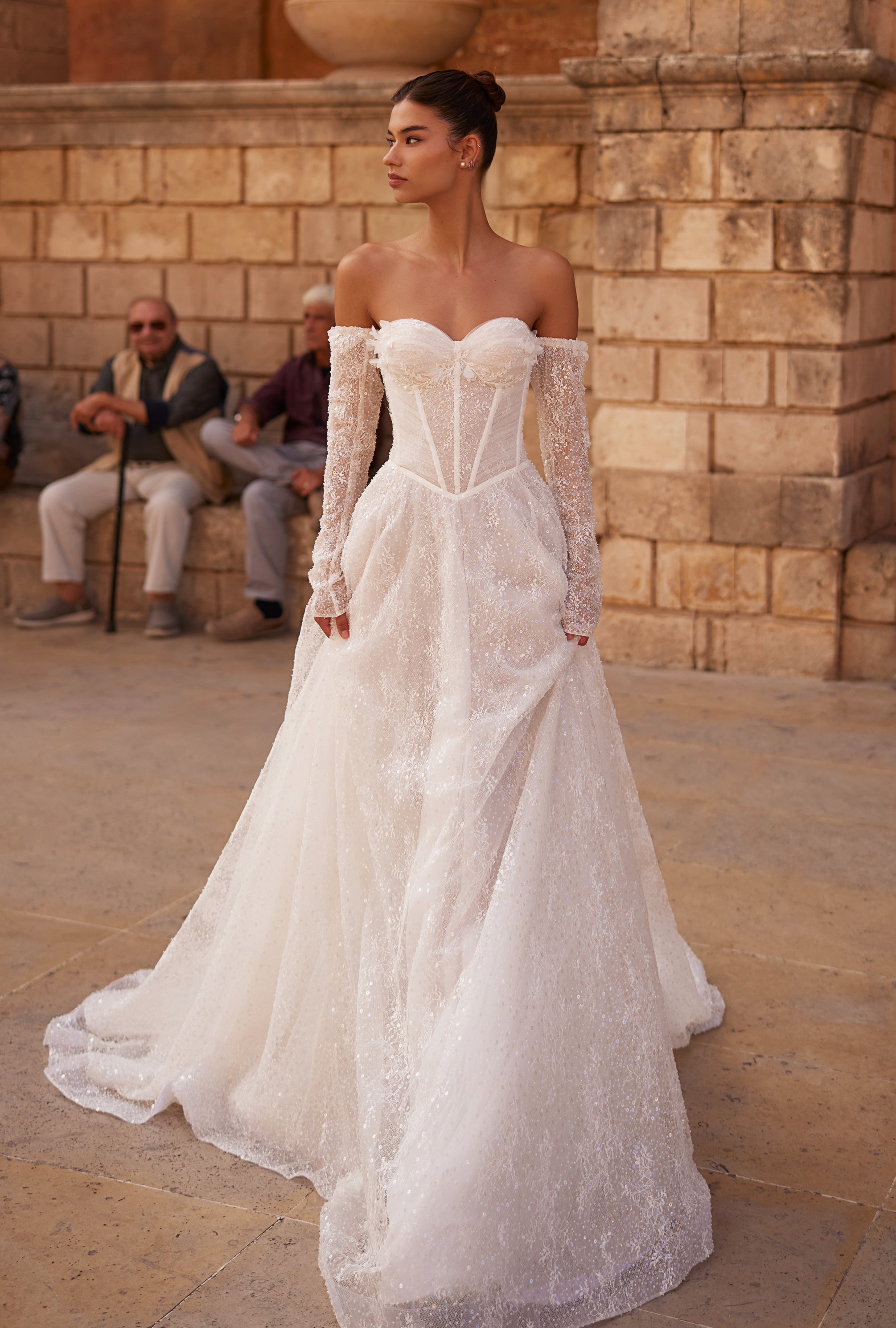 Fidella Wedding Dress - Video