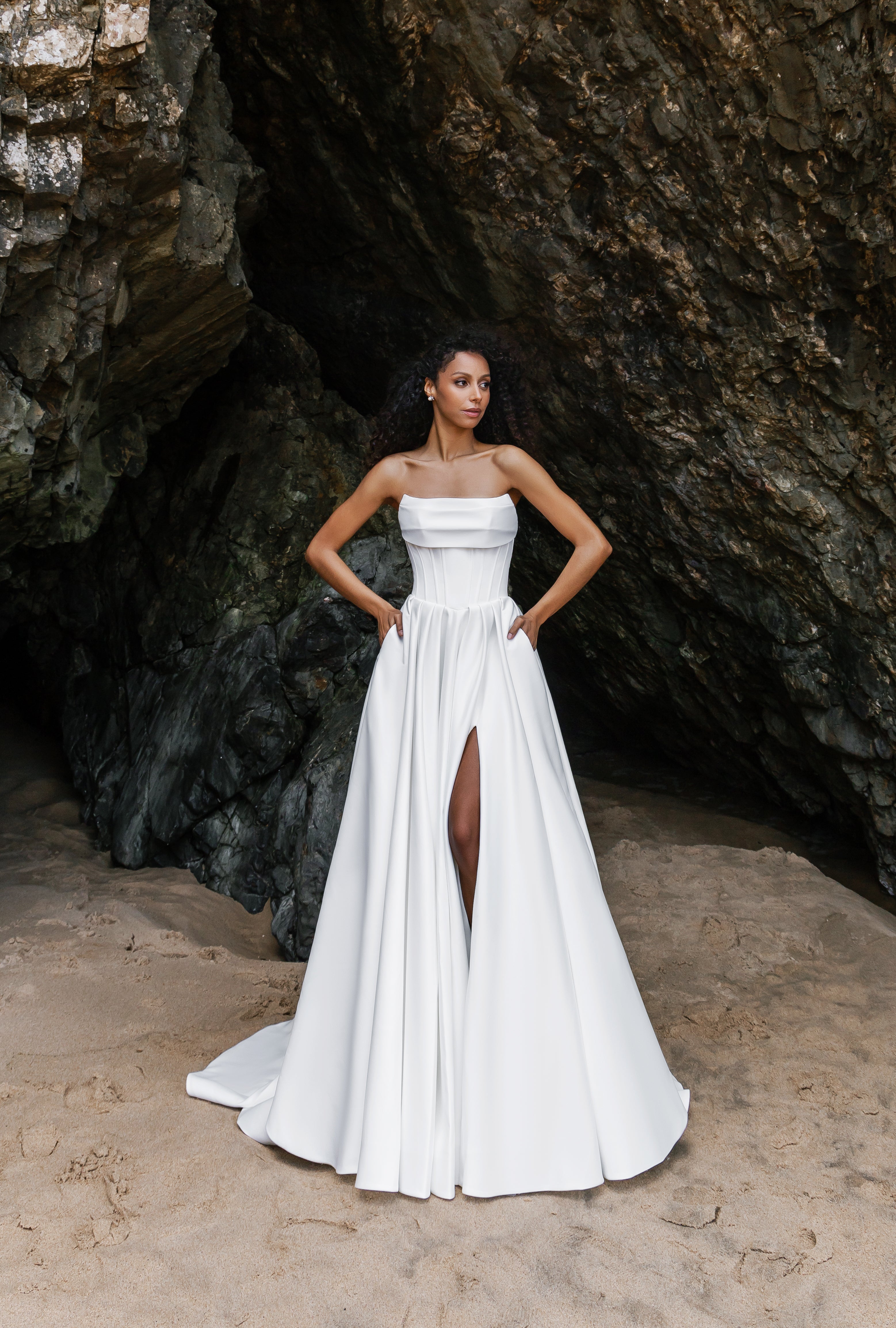 princess mona wedding dress Artist Monaleo said I do in the most surreal, unconventional, and absolutely stunning pink wedding gown . One word: FABULOUS. Monaleo said who needs white? , Would you rock a non-traditional