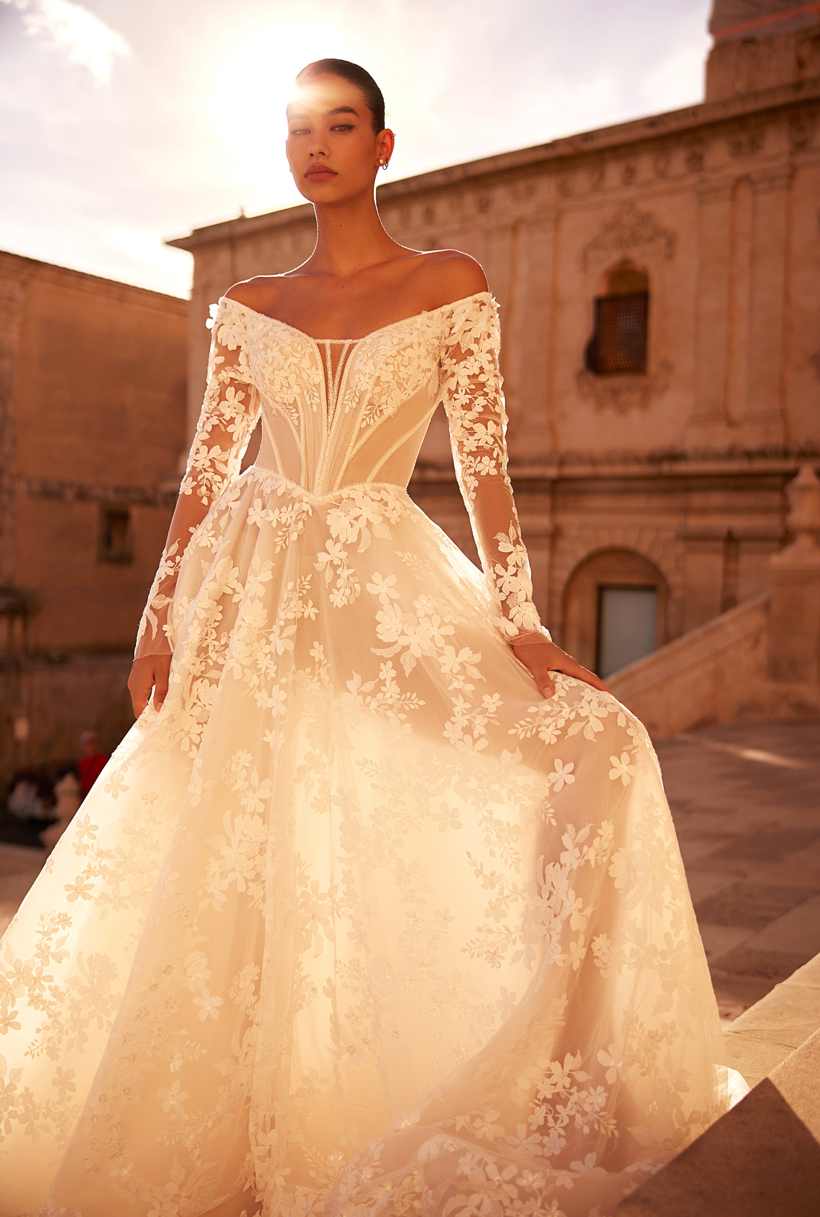 gold trim wedding dress Luxury / Gorgeous Gold Wedding Dresses 2019 A-Line / Princess Off-The-Shoulder Short Sleeve Backless Glitter Sequins Star Cathedral Train Ruffle