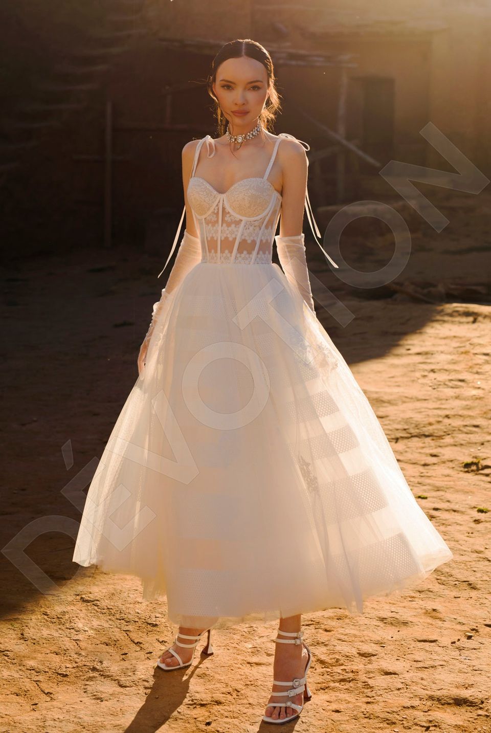 a line sweetheart organza wedding dress Organza A-line Wedding Dress Romilda 6 US (38 EU) / Off-white