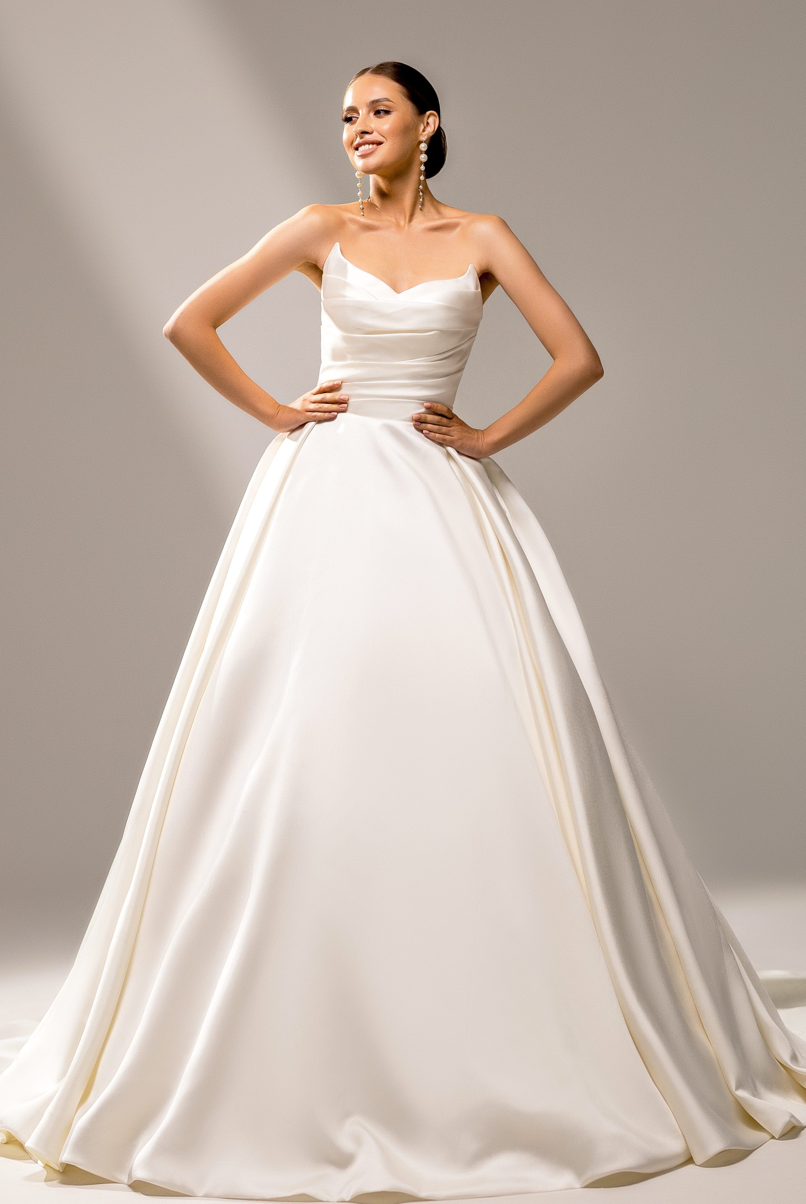princess ball gown wedding dresses sweetheart Adeleis  Custom-Made Ball Gown Sweetheart Neckline Wedding Dress