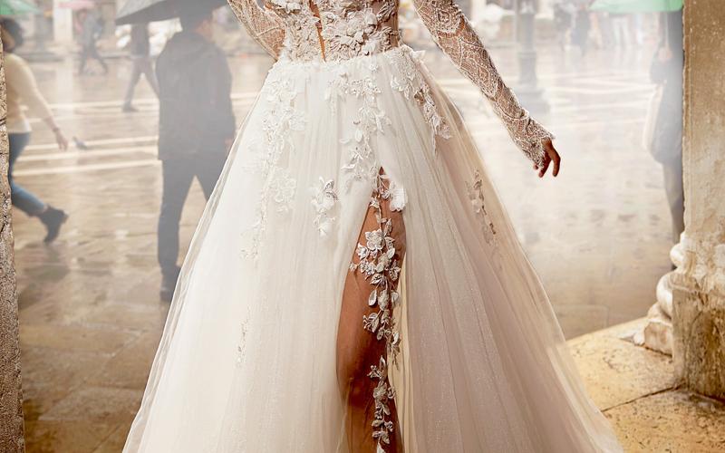 Wedding dress that can be worn again. Devotion Dresses Selection. Wedding dress that can be worn again. Devotion Dresses Selection.