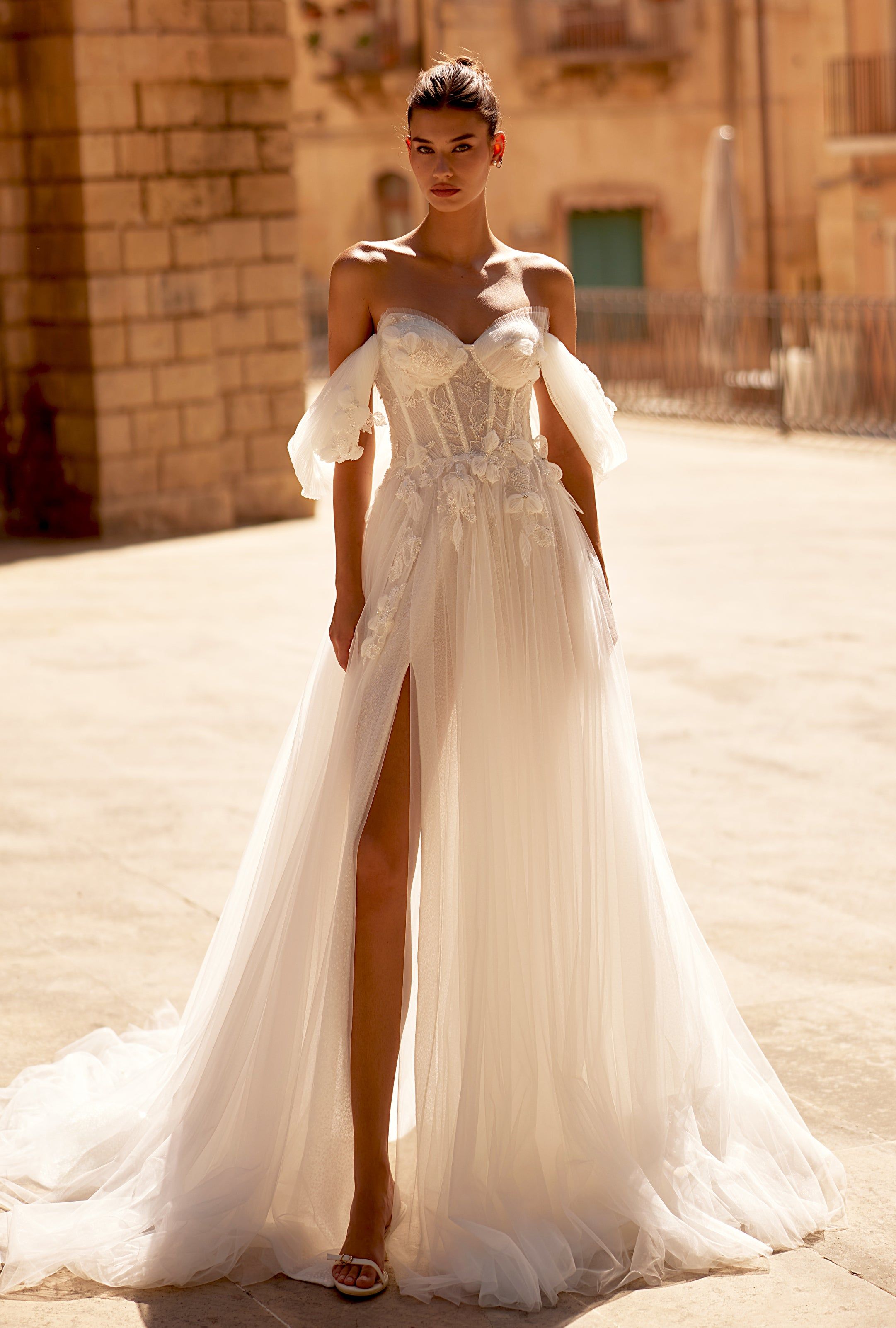 Arnella  Custom-Made A-line Sweetheart Neckline Wedding Dress