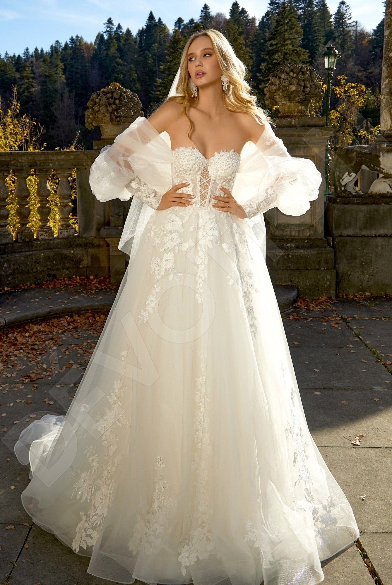 Berta Wedding Dress - Video