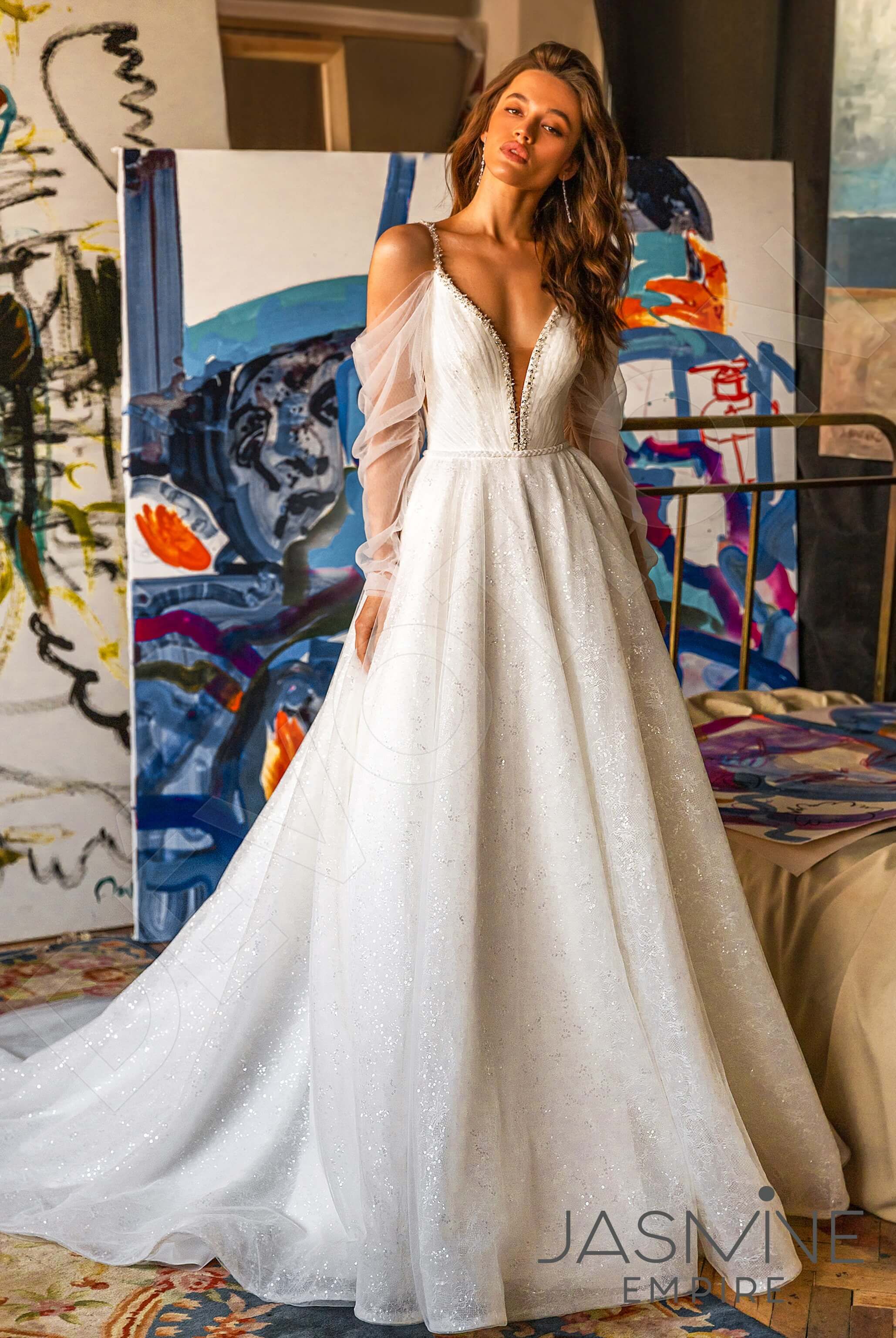 Guide On Determining Your Body Shape | Devotion Dresses