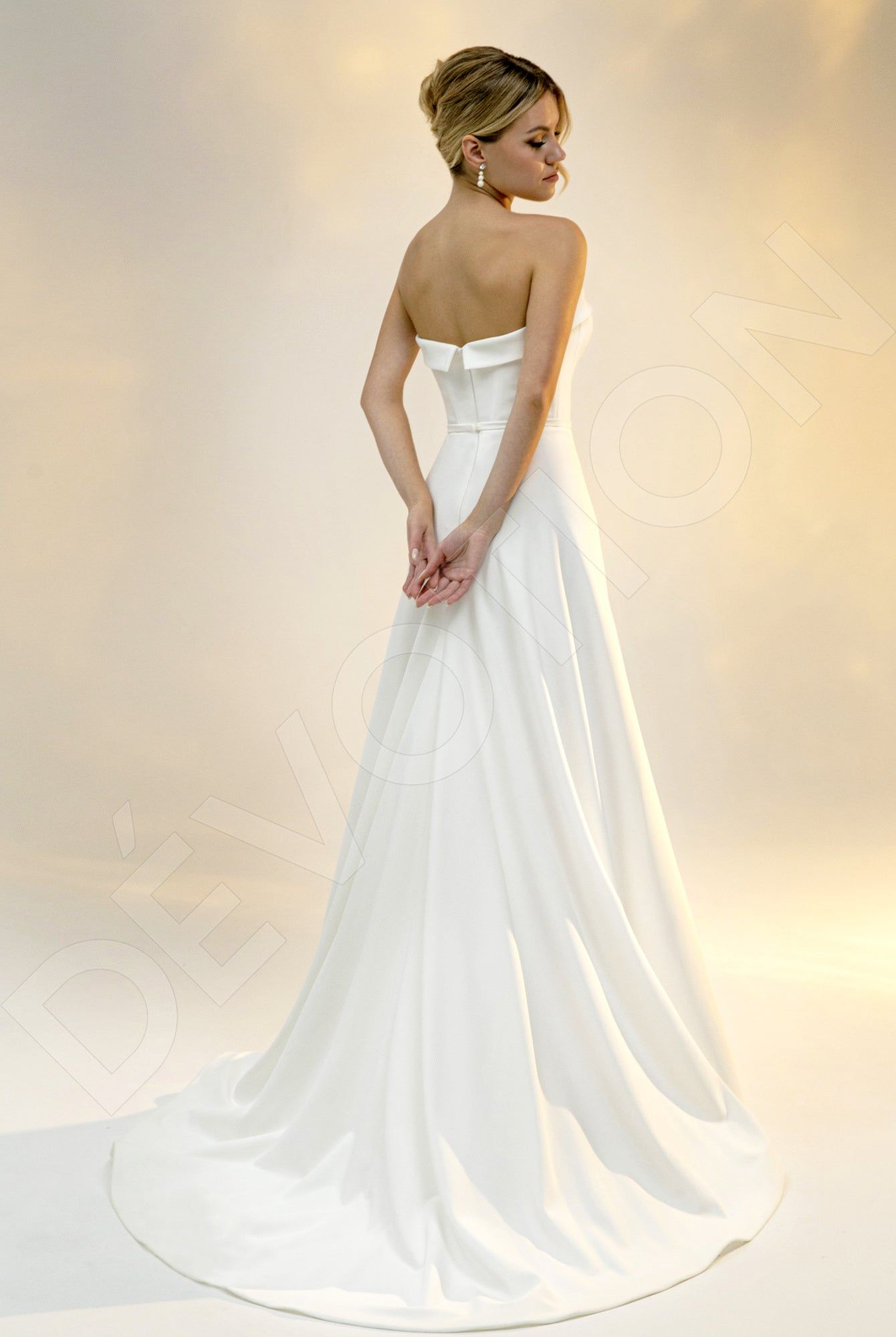 slim fit dress slacks Minimal Wedding Dress Gold Belt main image 1