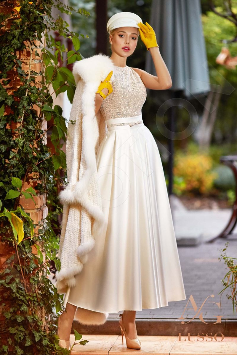 Morana Custom-Made A-line Halter Neckline Wedding Dress Morana Custom-Made A-line Halter Neckline Wedding Dress