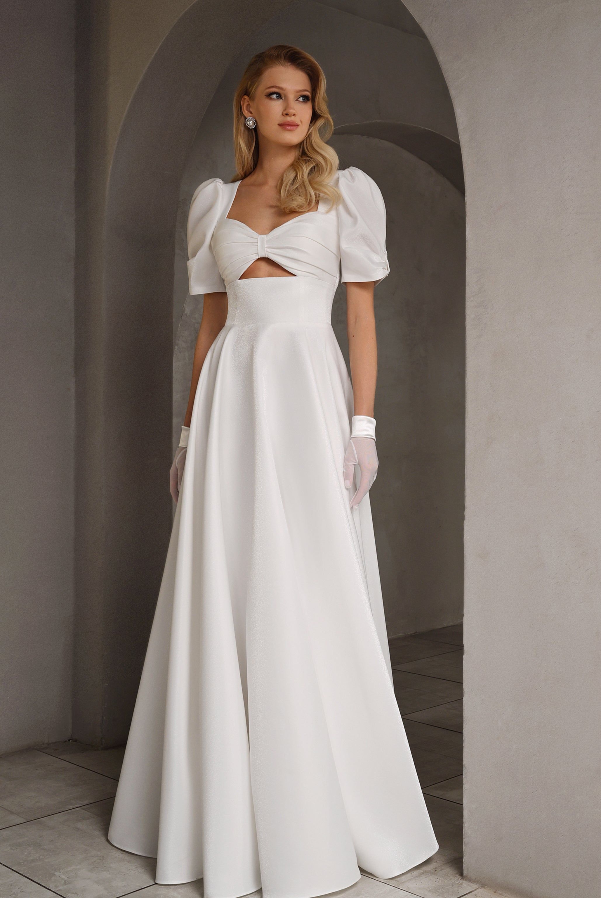 long white flowy maxi dress Ombreprom Wedding Dress Simple Off Shoulder Short Sleeves Tulle Lace Beach Bridal Gown main image 0