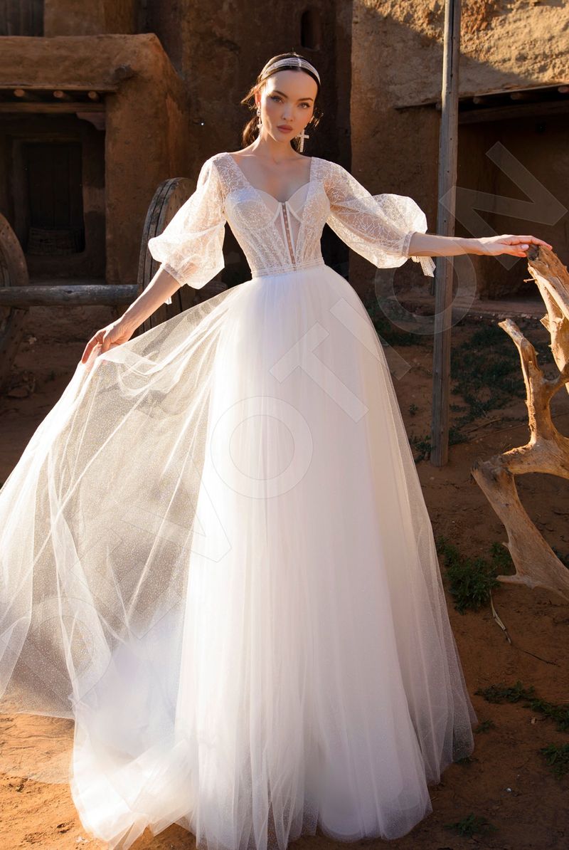 Savantia Wedding Dress - Video Savantia Wedding Dress - Video